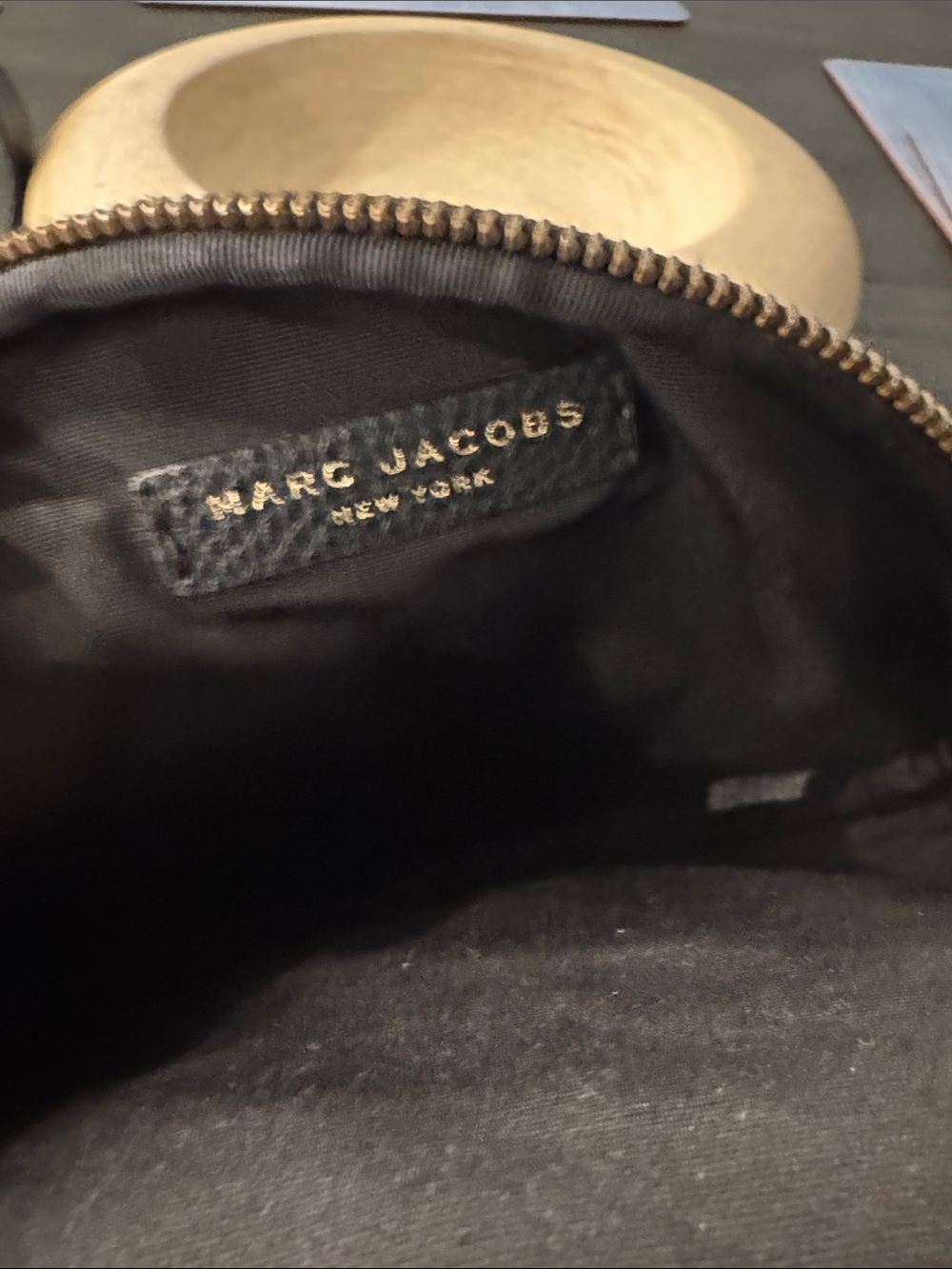 Marc Jacobs Black Pebbled Leather Round Crossbody with Gold Hardware - Picture 7 of 8